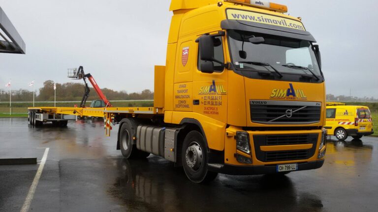 Dépannage et remorquage poids lourds en Bretagne 1