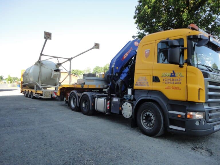 Transport exceptionnel de citerne - Bretagne 1
