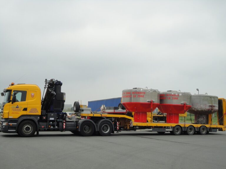 Transport exceptionnel divers en Bretagne - Saint-Malo Rennes 1